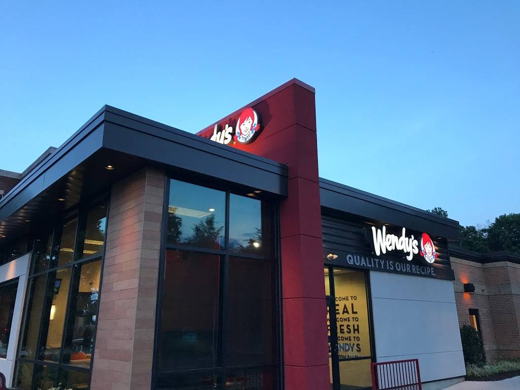 Is Wendys Cloverdale Winston Salem Nc Open On Christmas Day 2022 Wendy's, 2218 Cloverdale Ave, Winston-Salem, Nc 27103, Usa