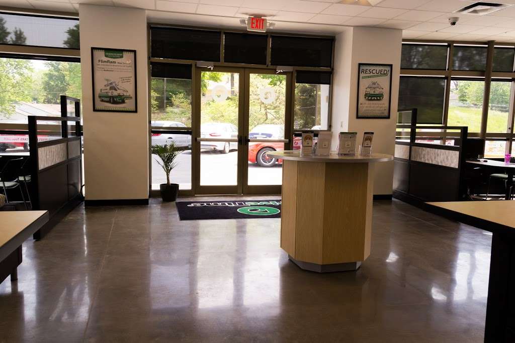 DriveTime Used Cars | 6110 N Oak Trafficway, Gladstone, MO 64118 | Phone: (816) 627-5150