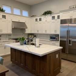 Todays Kitchen & Bath | 2486 Nissen Dr, Livermore, CA 94551, USA | Phone: (925) 523-7114