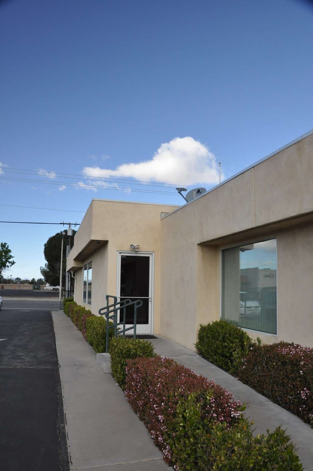 Dental Specialty Care | 44244 Division St, Lancaster, CA 93535 | Phone: (661) 942-6200