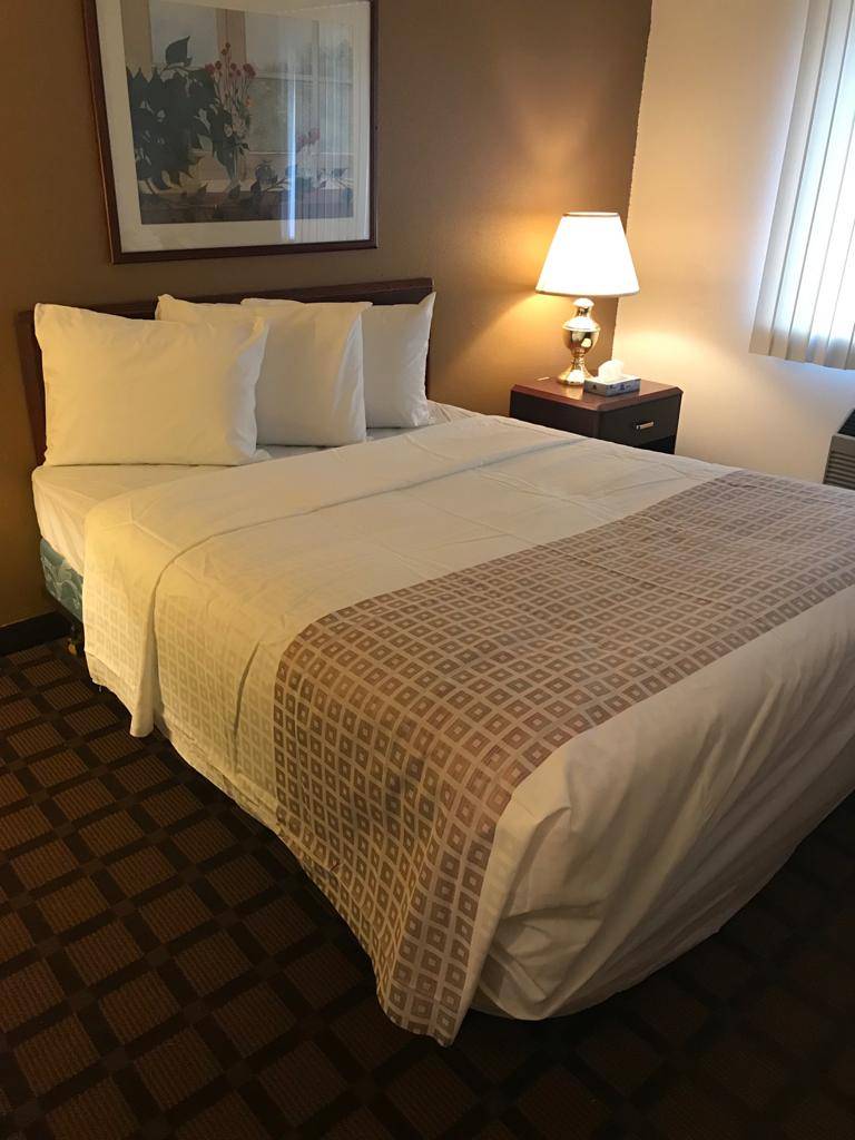 McGoverns Motel and Suites | 820 W Main St, Sun Prairie, WI 53590, USA | Phone: (608) 837-7321