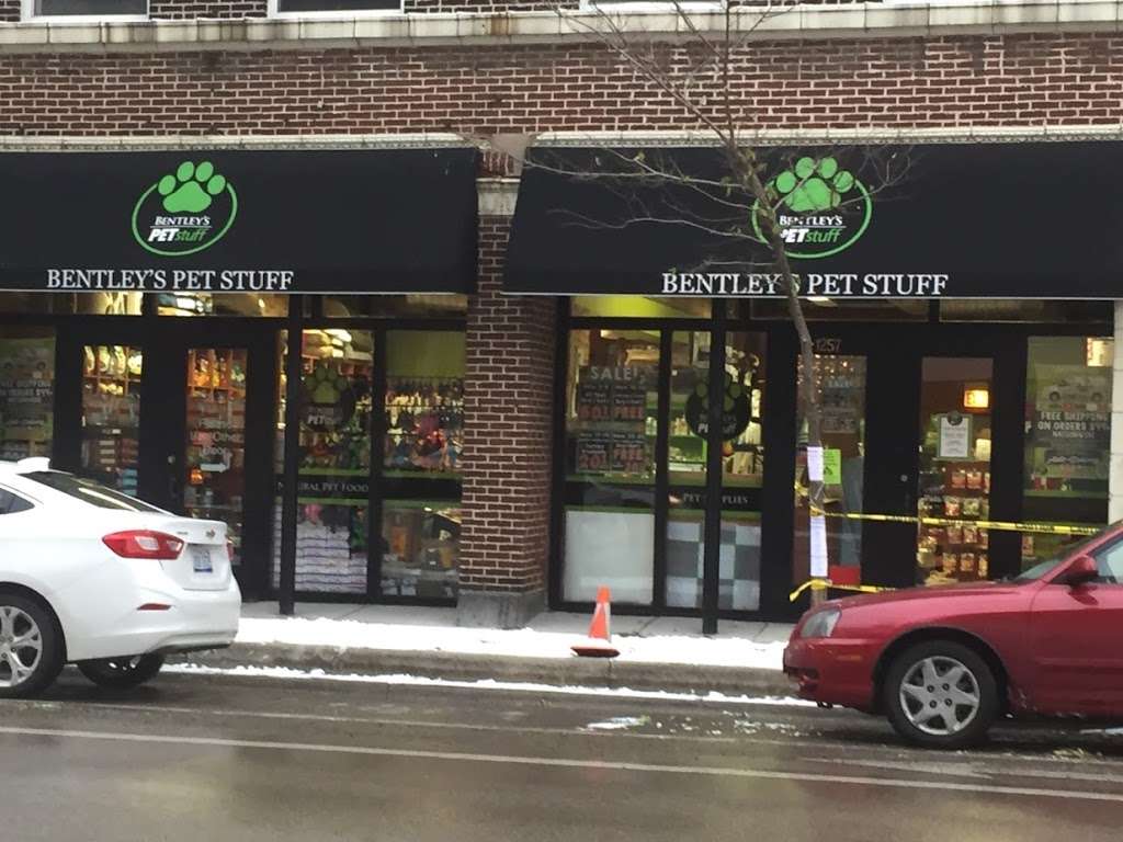 Bentleys Pet Stuff | 1257 W Devon Ave, Chicago, IL 60660, USA | Phone: (773) 465-0600