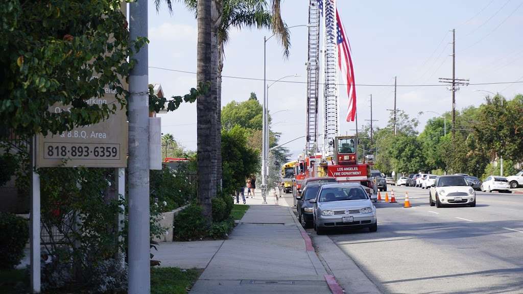 Los Angeles City Fire Station 7 | 14630 Plummer St, Panorama City, CA 91402, USA | Phone: (818) 892-4807