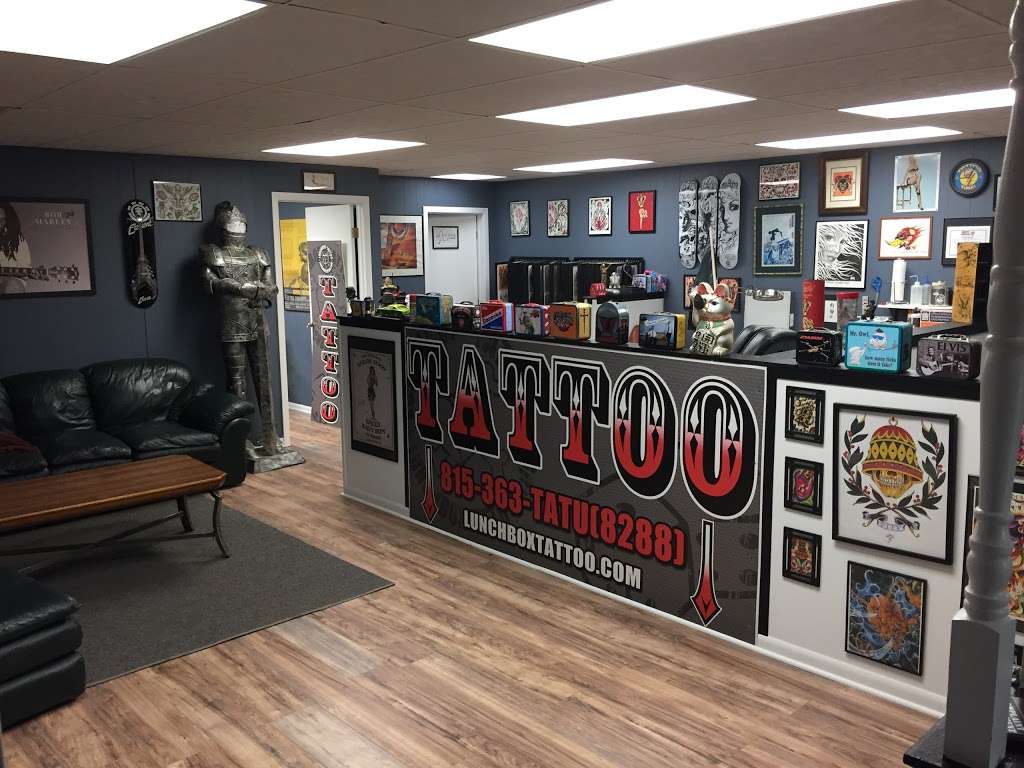 Lunchbox Tattoo & Body Piercing | 3604 N Chapel Hill Rd, Johnsburg, IL 60050, USA | Phone: (815) 363-8288