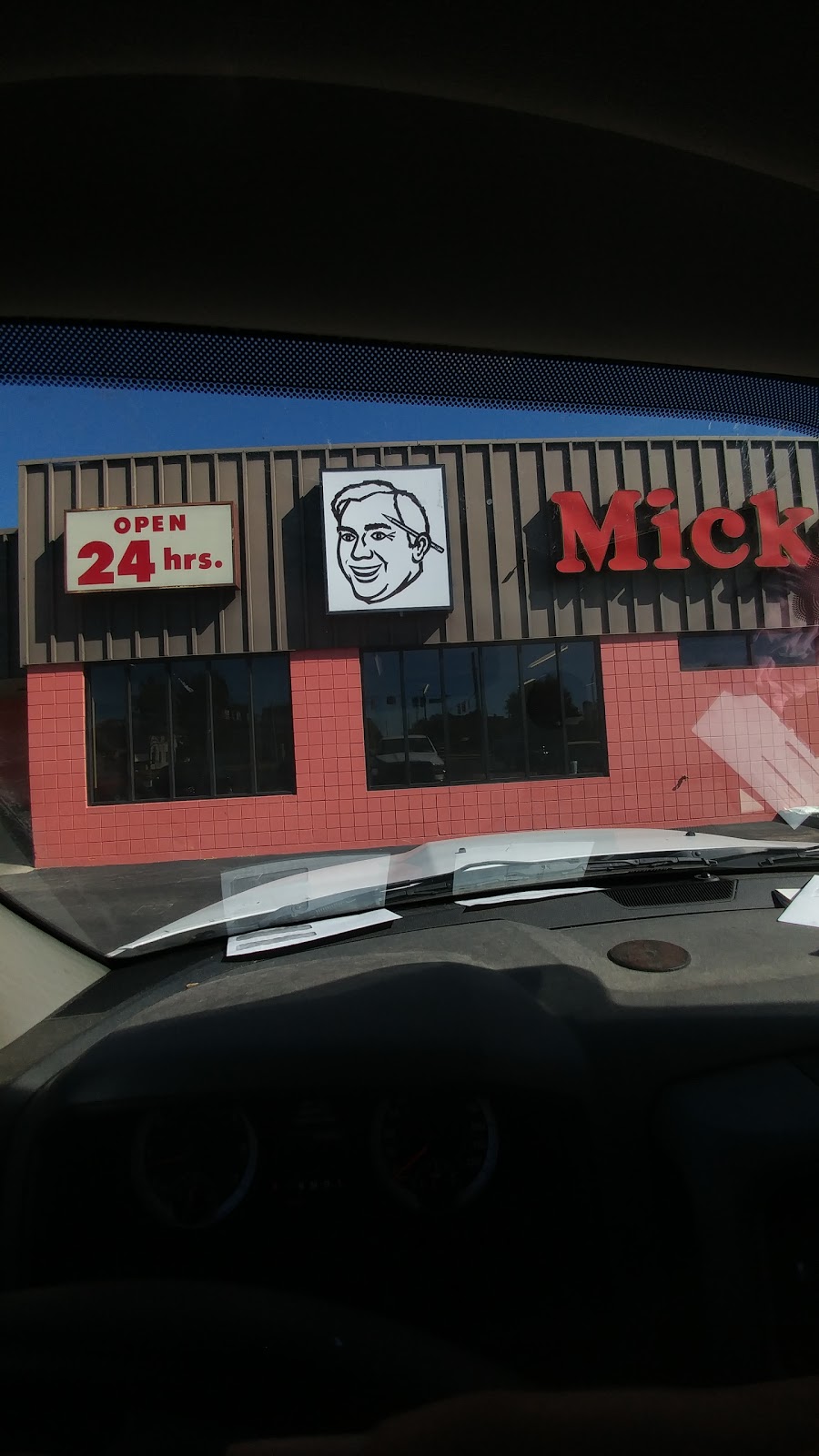 Mickeys T-Mart | 748 S Harrison St, Shelbyville, IN 46176, USA | Phone: (317) 398-4110