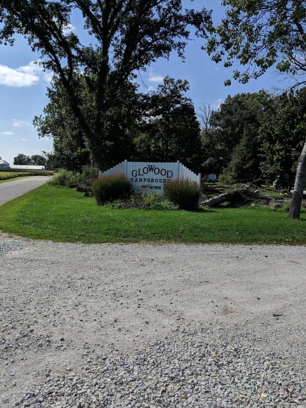 Glo Wood Campground | 9384 W 700 S, Pendleton, IN 46064, USA | Phone: (317) 485-5239