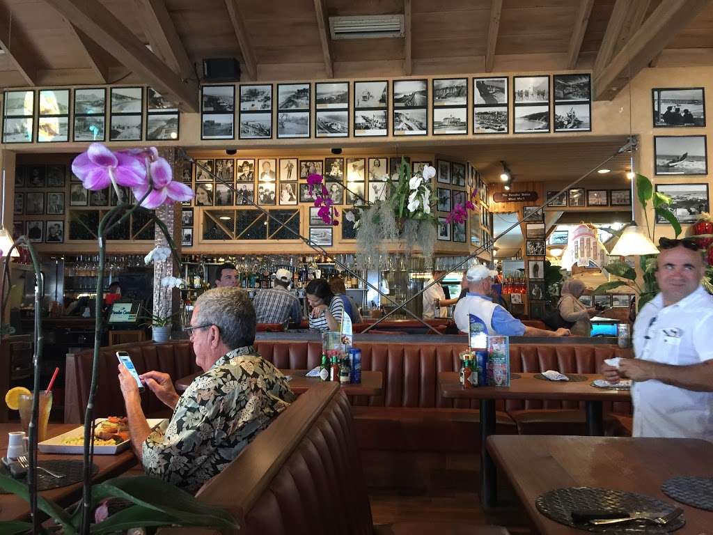 Paradise Cove Beach Cafe | 28128 Pacific Coast Hwy, Malibu, CA 90265, USA | Phone: (310) 457-2503