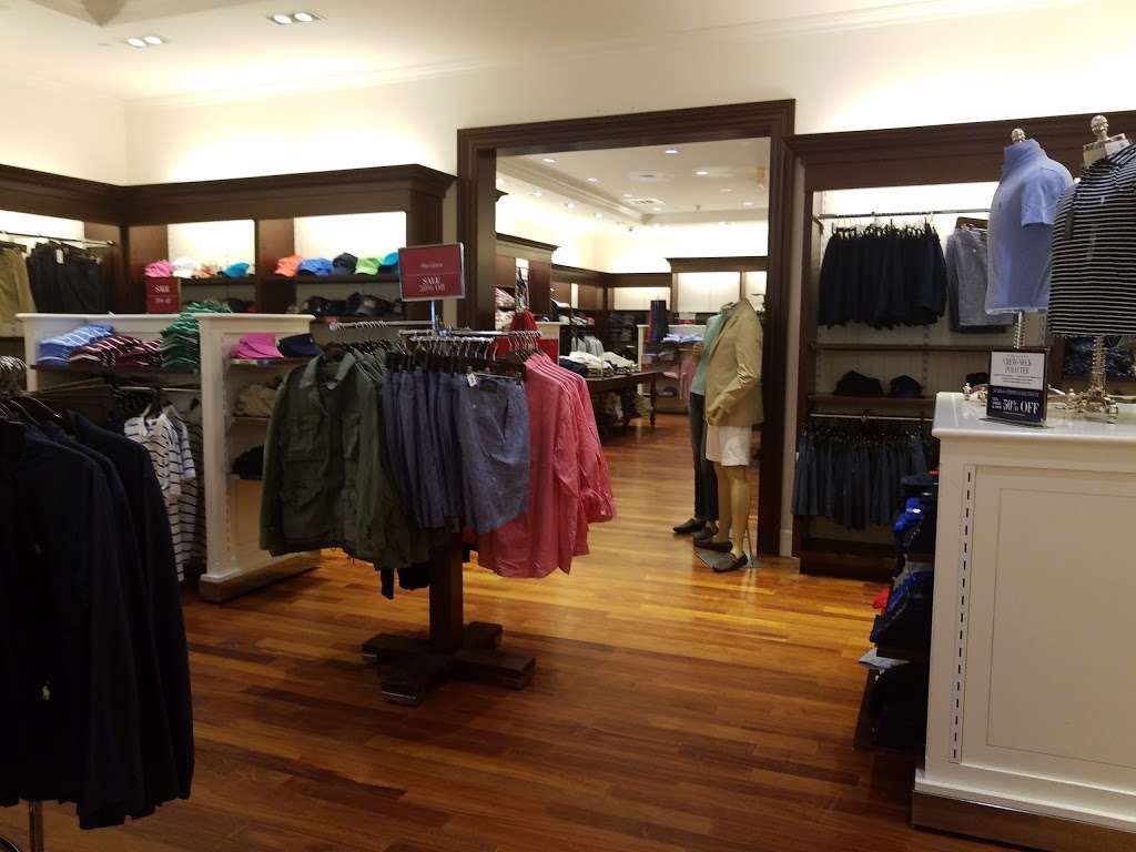 Polo Ralph Lauren Factory Store | 80 Premium Outlets Blvd, Merrimack, NH 03054, USA | Phone: (603) 424-6538