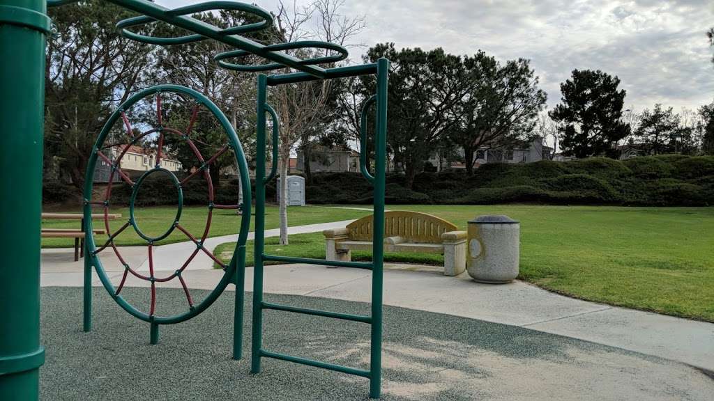 Hummingbird Park | 21933 Aliso Creek Rd, Aliso Viejo, CA 92656, USA | Phone: (949) 243-7750