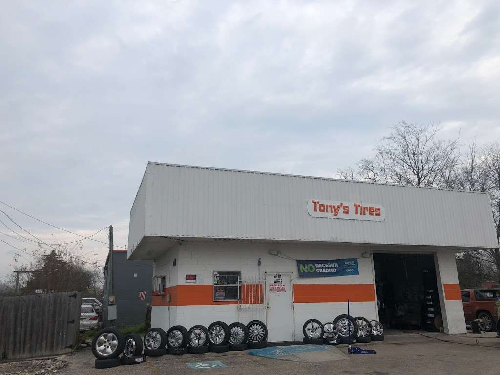 Tonys Tires | 14017 Hiram Clarke Rd, Houston, TX 77045, USA | Phone: (713) 413-8669