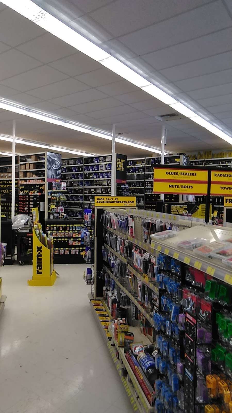 Advance Auto Parts | 302 N, S Cory Ln, Bloomington, IN 47403 | Phone: (812) 334-3512