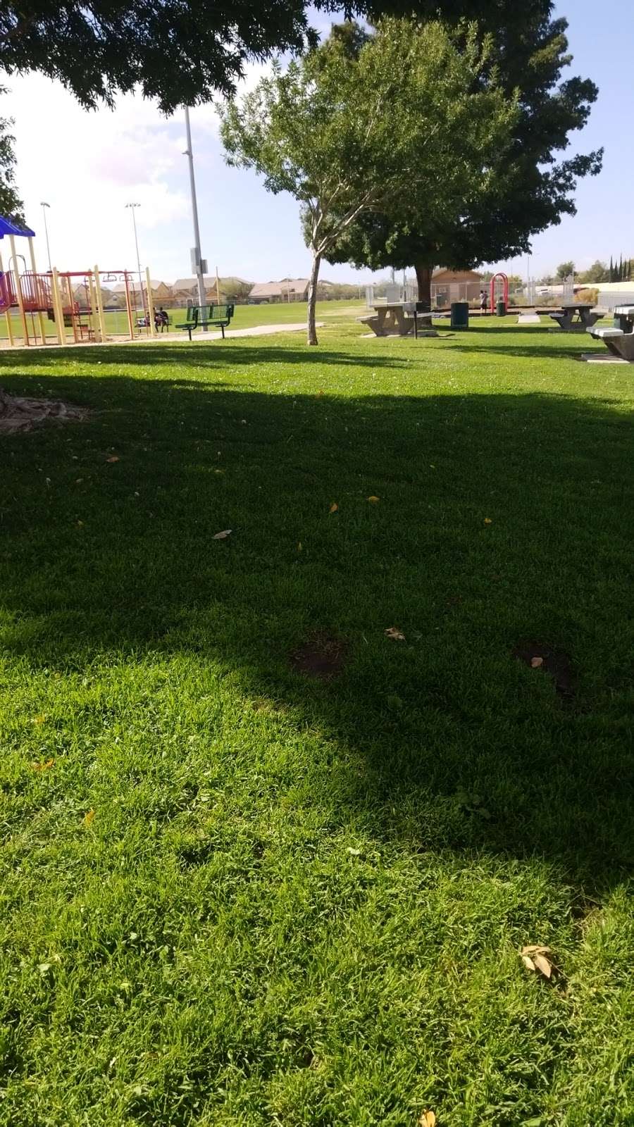 John Mgrdichian Park | 11171-11299 Seneca Rd, Adelanto, CA 92301, USA