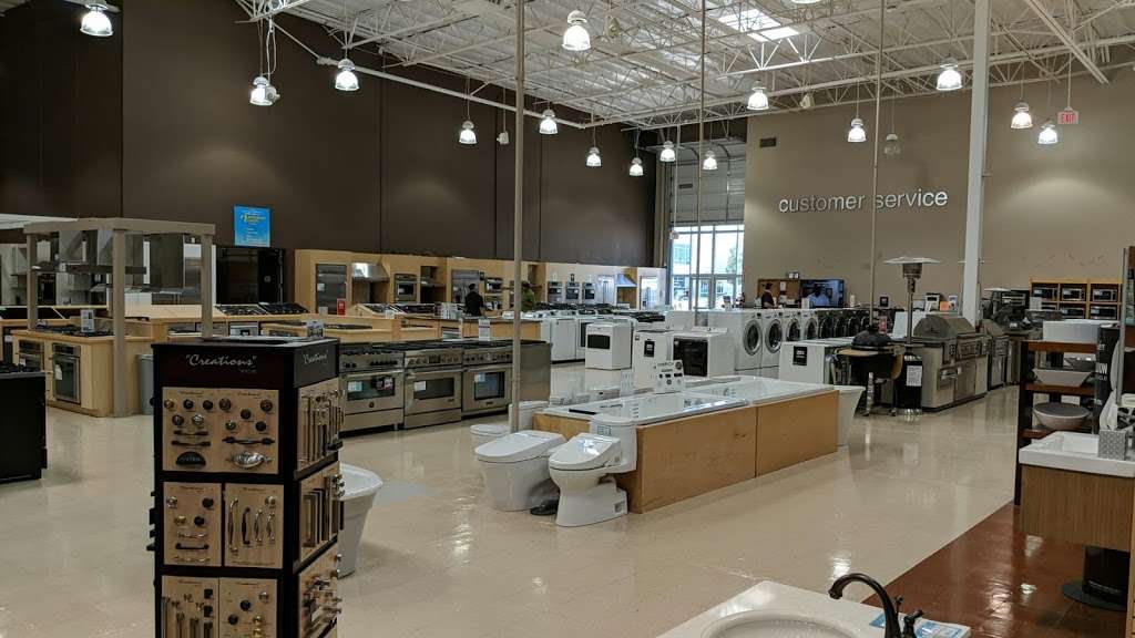 Pacific Sales Kitchen, Bath & Electronics | 29011 The Old Rd, Valencia, CA 91355 | Phone: (661) 294-4400