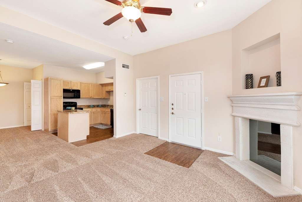 South Shore Lakes Apartments | 3850 Fm 518 Rd E, League City, TX 77573, USA | Phone: (281) 532-5256