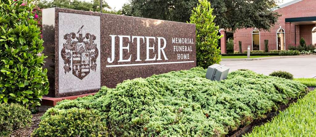 Jeter Funeral Home Inc | 311 N Friendswood Dr, Friendswood, TX 77546, USA | Phone: (281) 992-7200