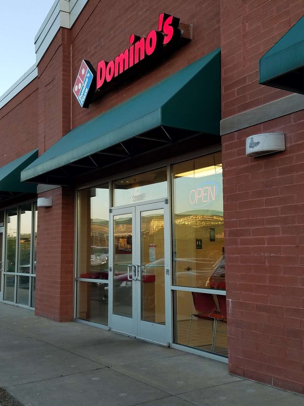 Dominos Pizza | 2088 Milwaukee Ave, Burlington, WI 53105, USA | Phone: (262) 767-0210