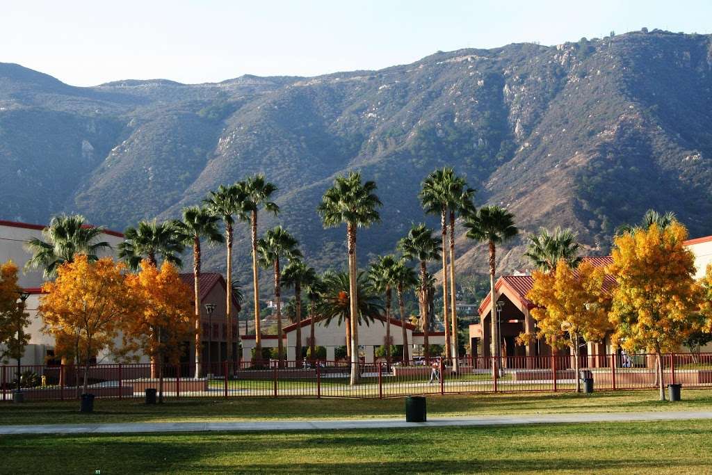 Lakeside High School | 32593 Riverside Dr, Lake Elsinore, CA 92530 | Phone: (951) 253-7300