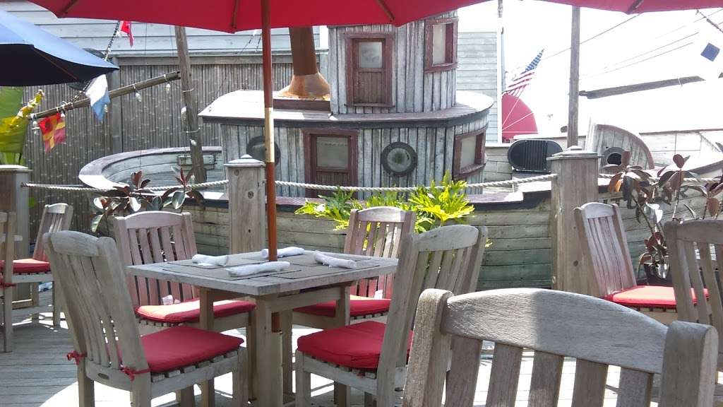 Shipwreck Tavern | 10 Bayville Ave, Bayville, NY 11709, USA | Phone: (516) 628-2628