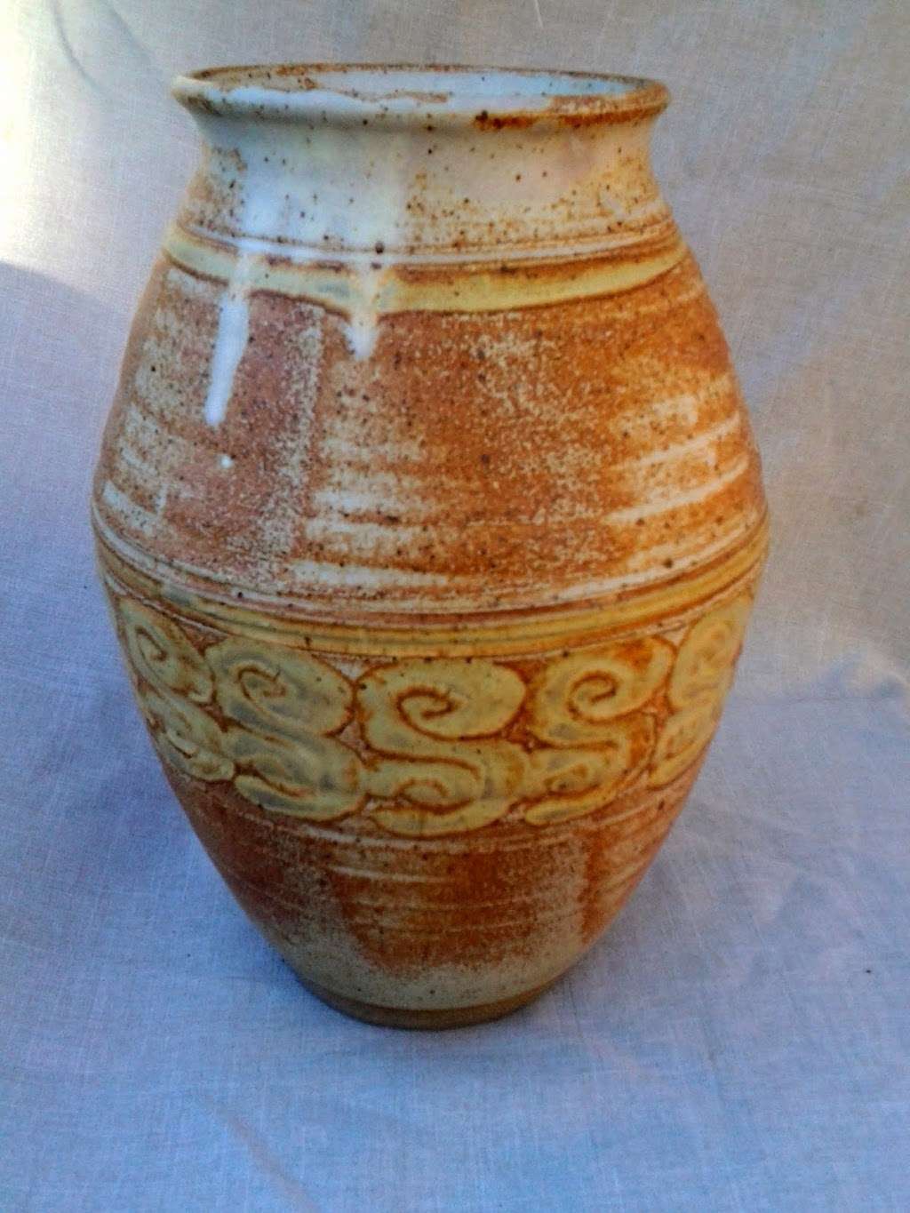 Bogan Pottery | 6330 Bozman Neavitt Rd, Neavitt, MD 21652, USA | Phone: (410) 745-3114