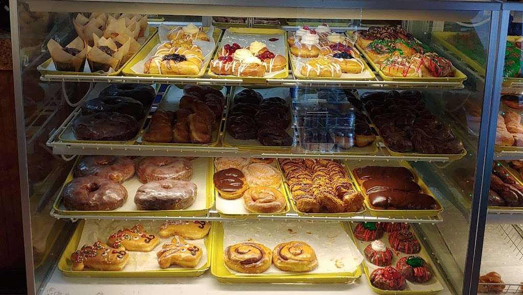 Donut King | 3716 Howell Branch Rd #1701, Winter Park, FL 32792 | Phone: (321) 316-4817