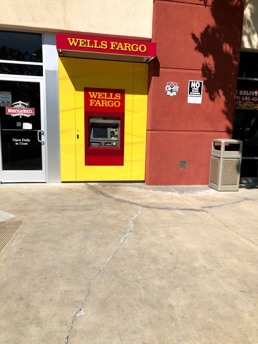 Wells Fargo ATM | 2828 Country Club Blvd, Stockton, CA 95204, USA | Phone: (800) 869-3557