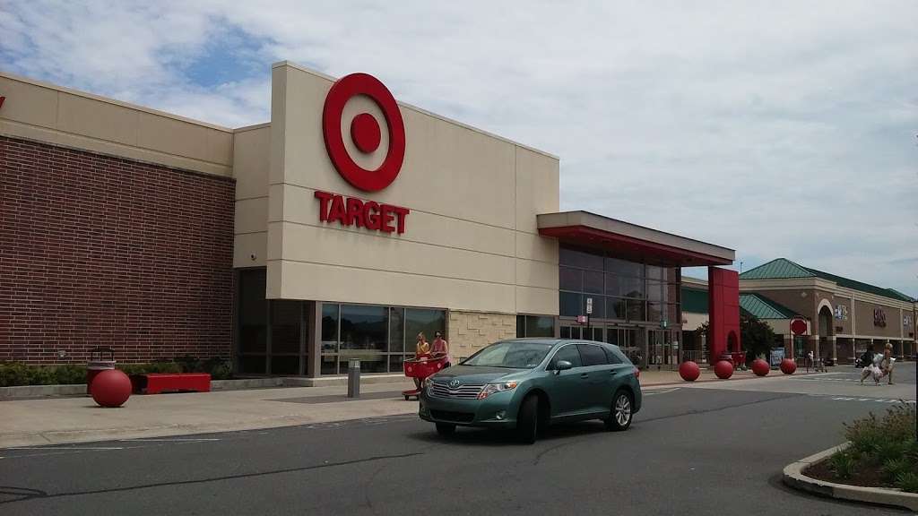 Target | 4599 Perkiomen Ave, Reading, PA 19606, USA | Phone: (484) 651-1920