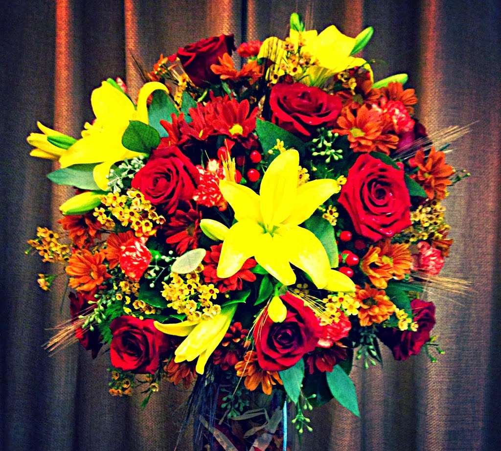 Red Bridge Floral and Marketplace | 1804 W Main St, Locust, NC 28001, USA | Phone: (980) 354-8012