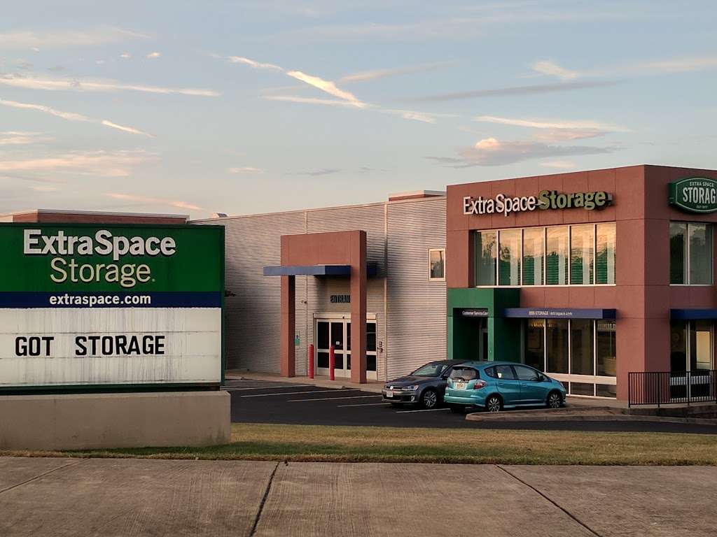 Extra Space Storage | 14050 Telegraph Rd, Woodbridge, VA 22192, USA | Phone: (703) 490-0316