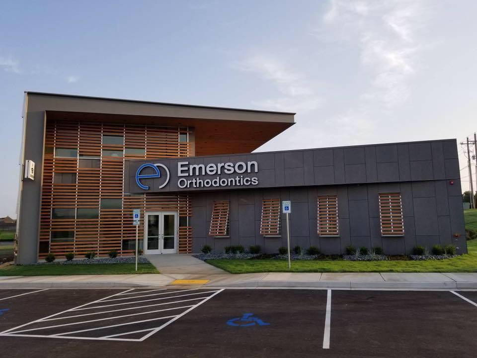 Emerson Orthodontics | 800 W Mission St, Broken Arrow, OK 74012, USA | Phone: (918) 459-0092