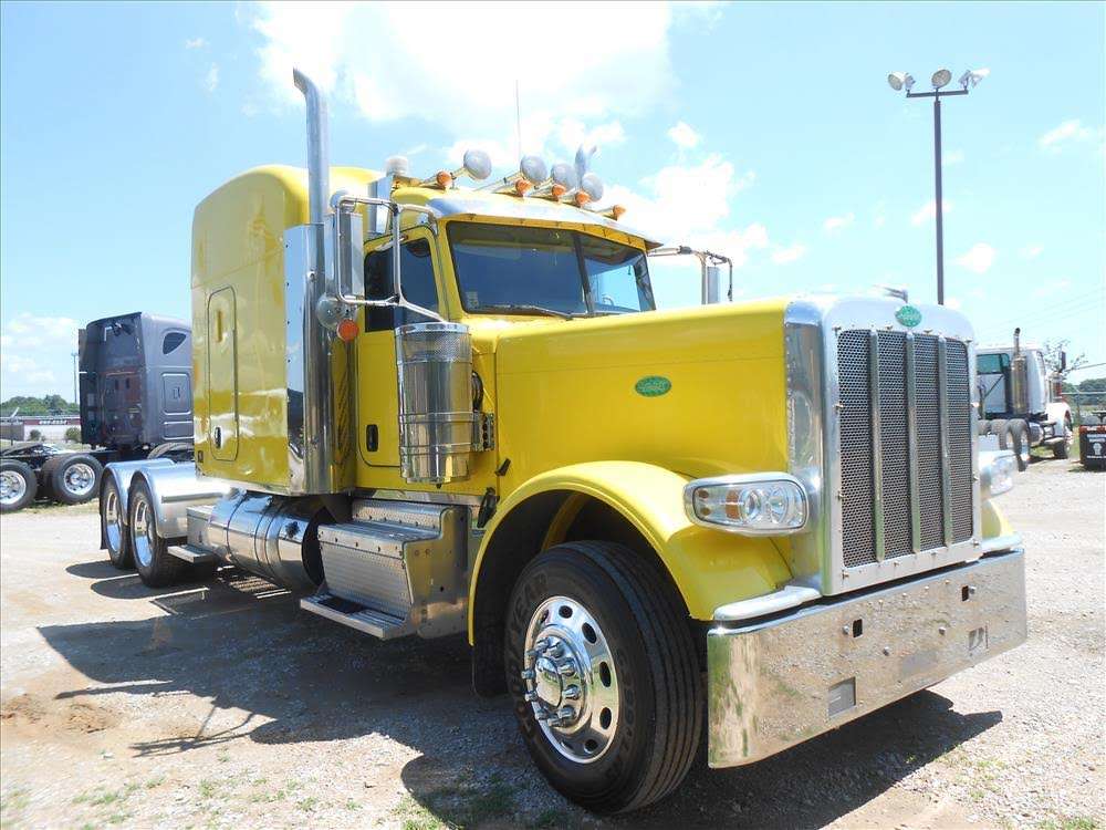 KDH Used Truck Sales | 11132 Wright Rd, Lynwood, CA 90262, USA | Phone: (310) 886-3030