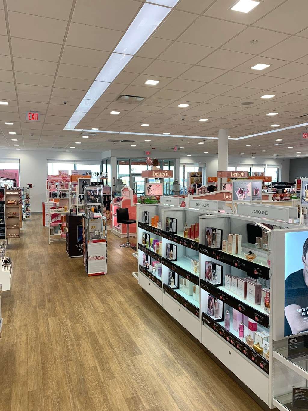 Benefit Cosmetics BrowBar Beauty Counter | 3166 S, Ulta Beauty, State Hwy 161 Suite 150, Grand Prairie, TX 75052, USA | Phone: (469) 660-1713