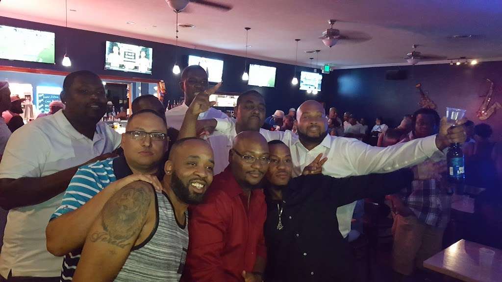 Harpers Bar & Grill | 4202 W 56th St, Indianapolis, IN 46254, USA | Phone: (317) 974-9766