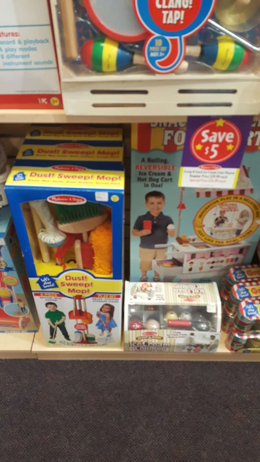 Learning Express Toys of Saucon Valley | The Promenade Shops, 3045 Center Valley Pkwy #106, Center Valley, PA 18034, USA | Phone: (610) 798-7700