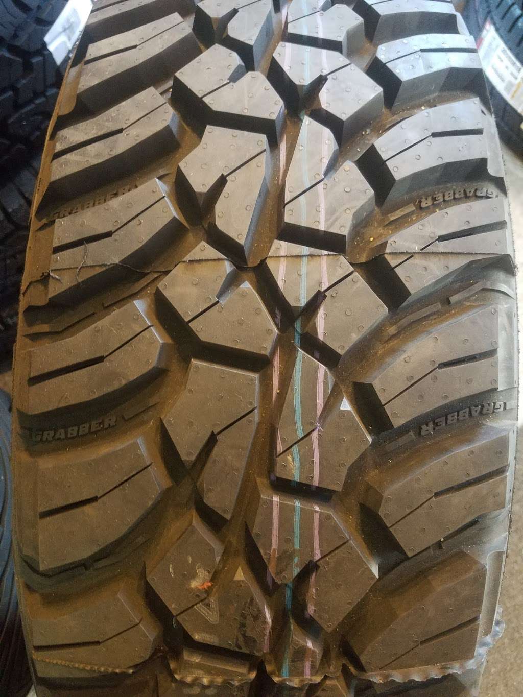 York Tire & Auto Service | 890 W Broadway, Red Lion, PA 17356, USA | Phone: (717) 244-3000