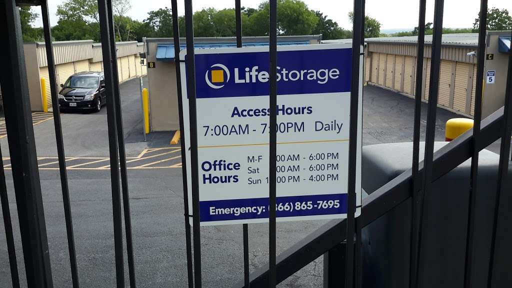 Life Storage | 2500 Pat Booker Rd, Universal City, TX 78148, USA | Phone: (210) 658-9947