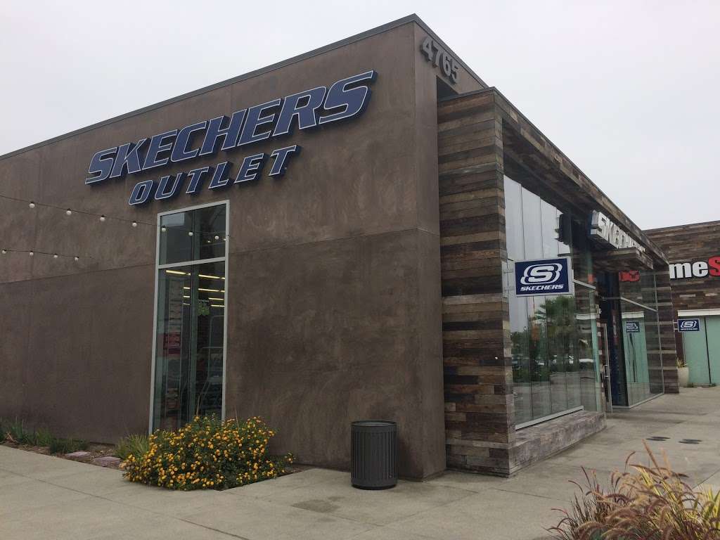 SKECHERS Factory Outlet | 4765 Firestone Blvd #5, South Gate, CA 90280, USA | Phone: (323) 566-2576