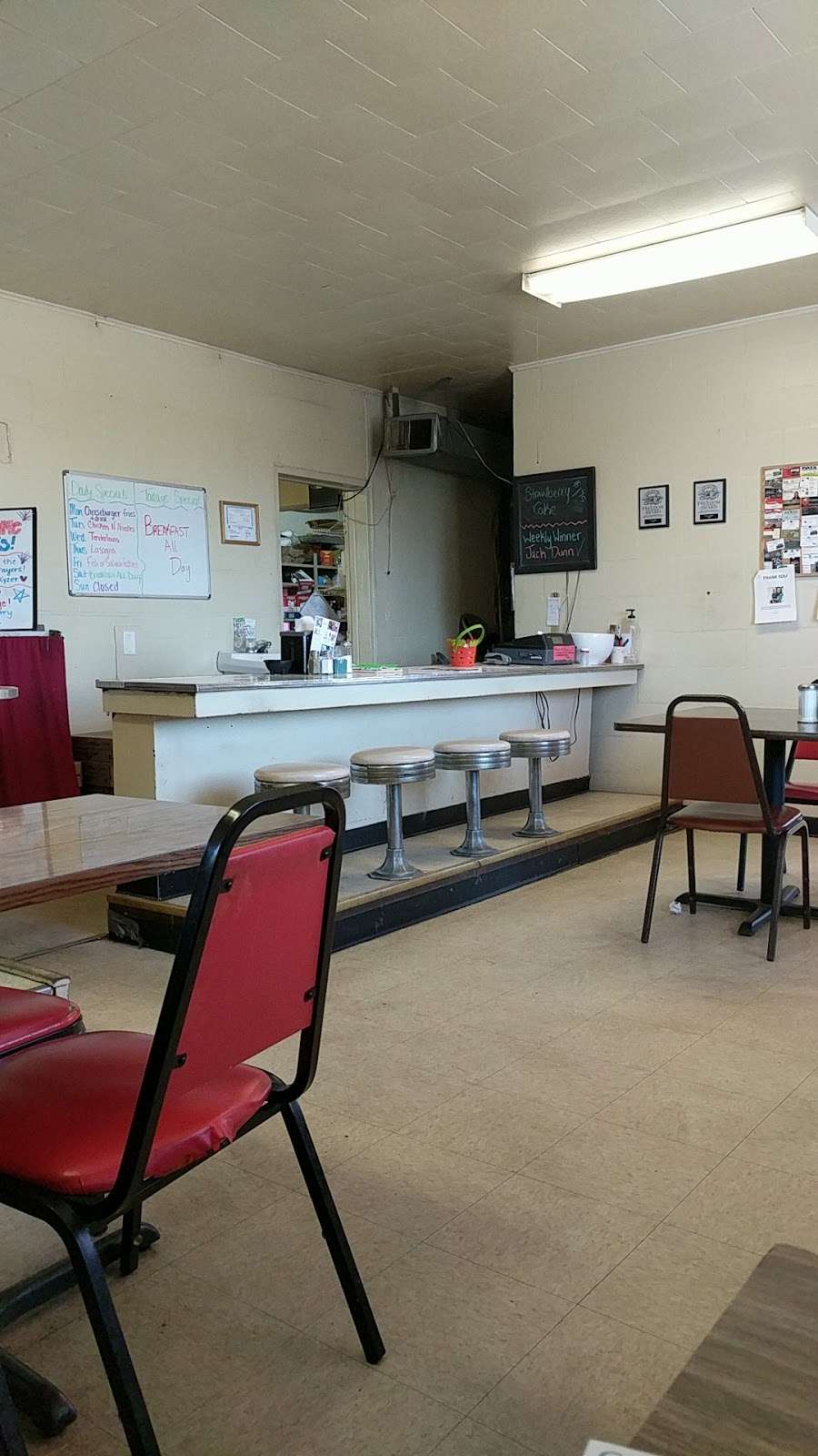 Flos Diner | 6304 S Jonesville Rd, Columbus, IN 47201, USA | Phone: (812) 342-3562