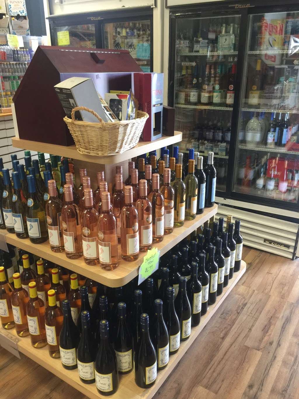 Planet Beer, Wine & Liquor | 45681 US-27 N, Davenport, FL 33897 | Phone: (863) 547-6908