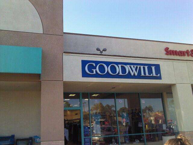 Goodwill Store (Donation Center In Back) | 8145 Mira Mesa Blvd #2a, San Diego, CA 92126, USA | Phone: (619) 225-2200