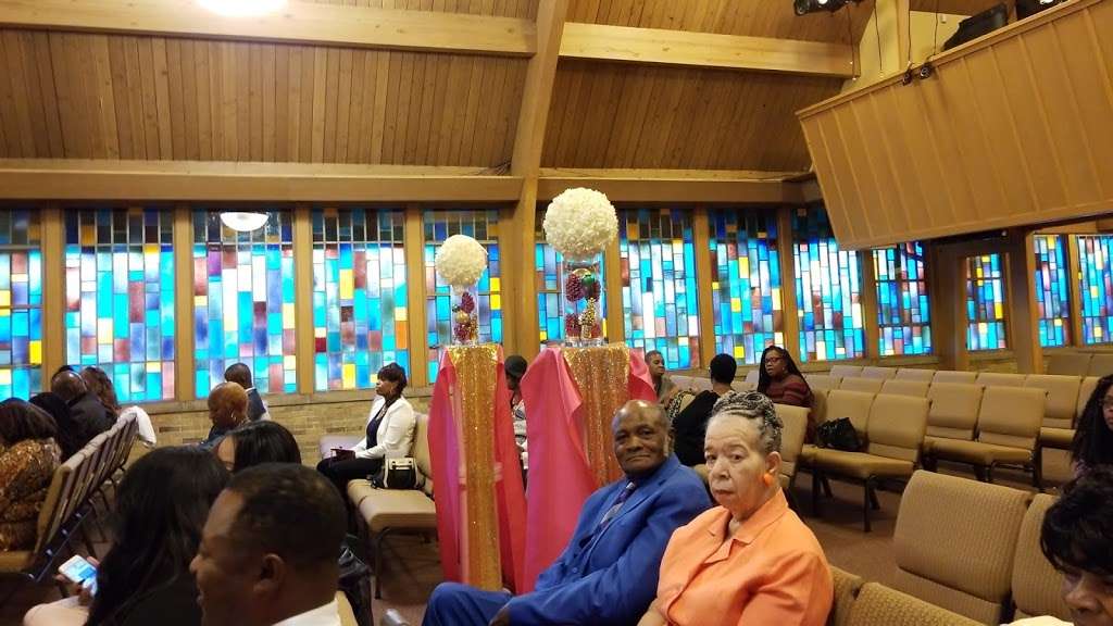 New Community Church 14801 Lincoln Ave, Dolton, IL 60419, USA