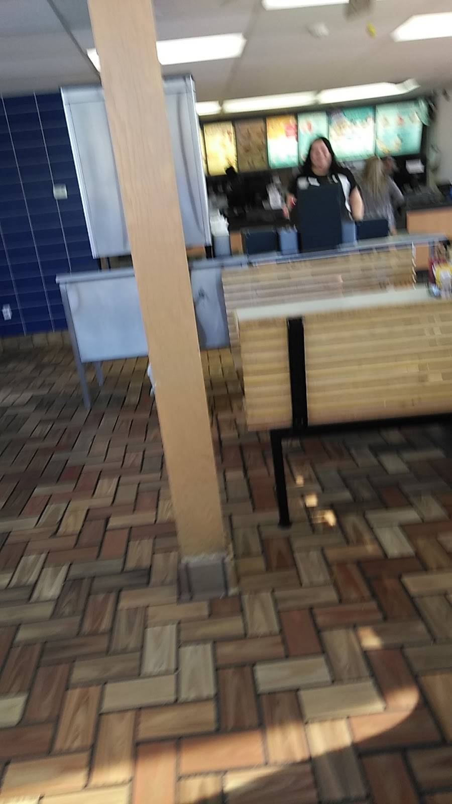 Dairy Queen | 6809 S 84th St, Ralston, NE 68127, USA | Phone: (402) 339-8600