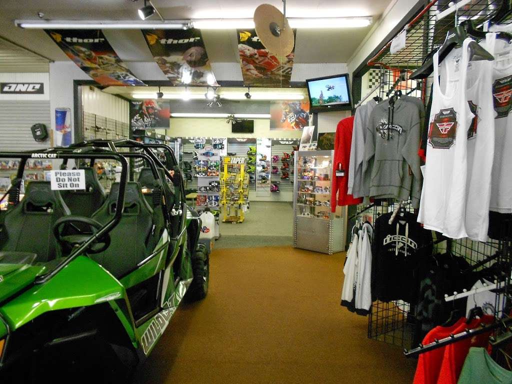 B & E Recreation | 1006 US-30, Valparaiso, IN 46383, USA | Phone: (219) 462-3121