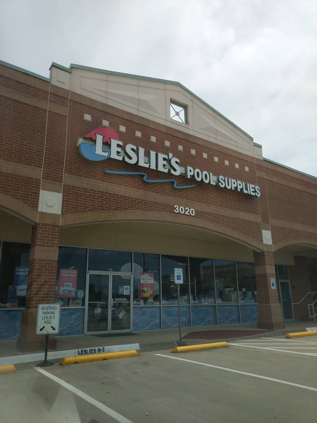 Leslies Pool Supplies, Service & Repair | 3020 Legacy Dr #170, Plano, TX 75023, USA | Phone: (972) 491-7444