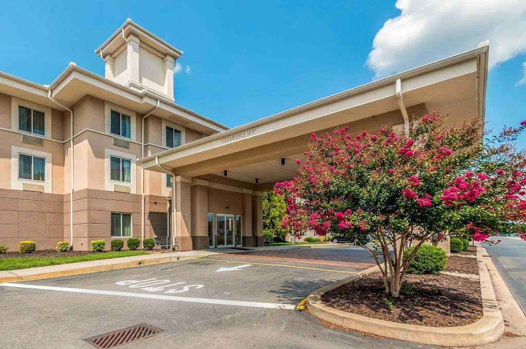 Sleep Inn & Suites | 1784 N Dupont Hwy, Dover, DE 19901, USA | Phone: (302) 735-7770