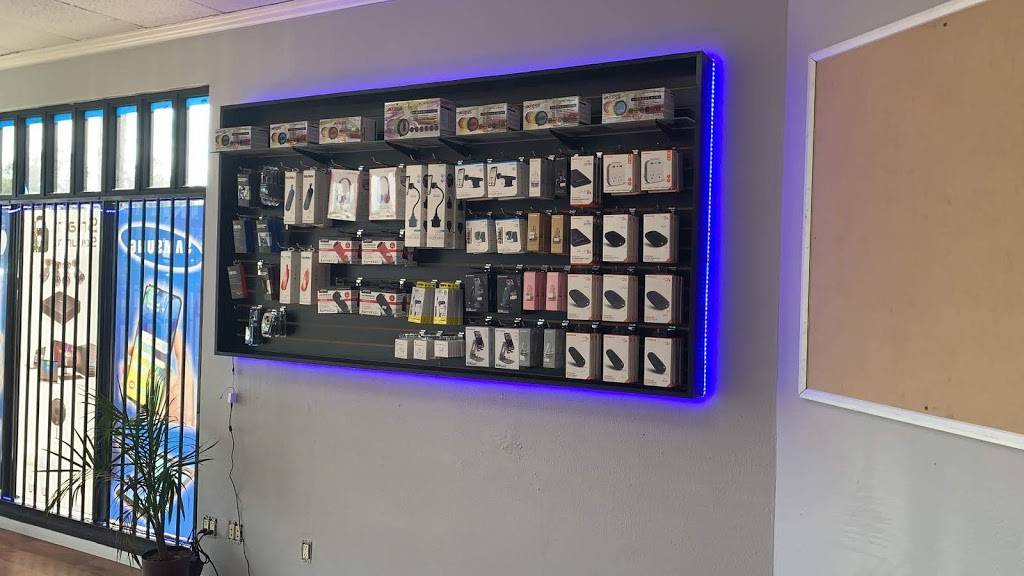 iPhone & Samsung Konnect Phone Repair | 6902 Federal Blvd, Lemon Grove, CA 91945, USA | Phone: (619) 467-7648