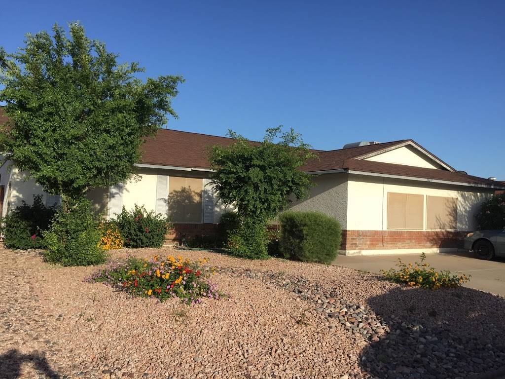 Lending Hand Assisted Living | 1029 N Sericin, Mesa, AZ 85205, USA | Phone: (480) 306-7894