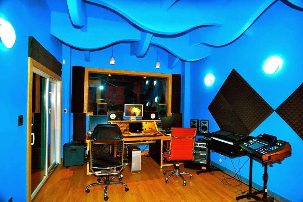 Audio Box Studios | 4139 South Blvd, Charlotte, NC 28209 | Phone: (803) 261-5662