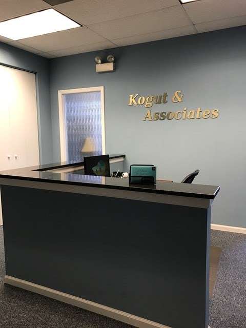 Kogut & Associates | 600 22nd St #302, Oak Brook, IL 60523, USA | Phone: (630) 472-2060