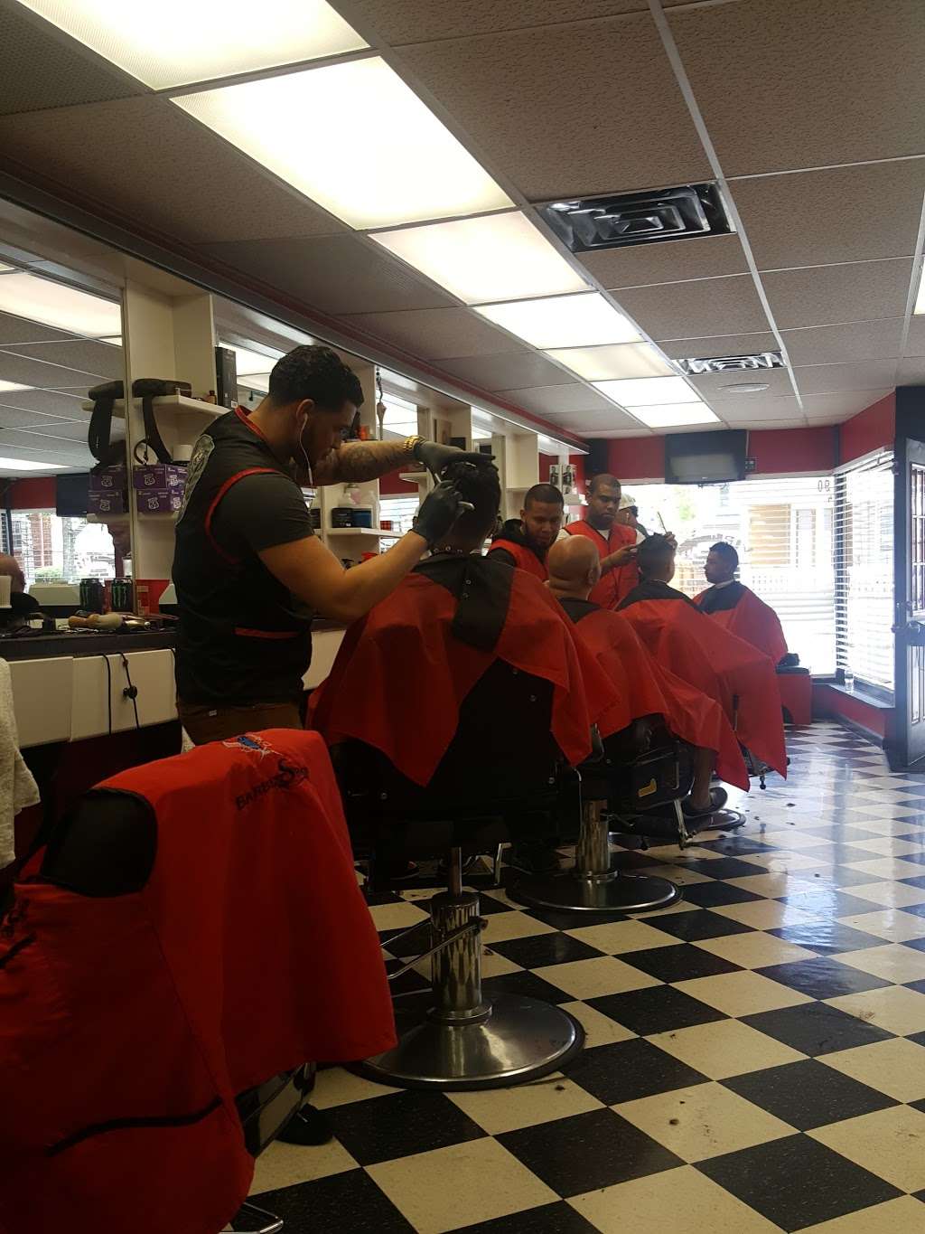 Vip Barber Shop | 90 N Sussex St, Dover, NJ 07801 | Phone: (973) 343-6273