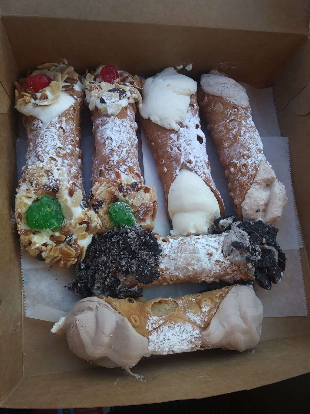 Cannoli World | 100 Fairview Ave, Hammonton, NJ 08037, USA | Phone: (609) 270-0100